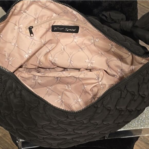 Betsey Johnson Heart Nylon Quilted Bag - Picture 8 of 8